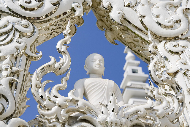  Khám phá đền thờ Wat Rong Khun độc đáo