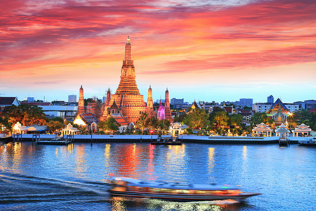 Vé máy bay đi Bangkok bao nhiêu tiền?