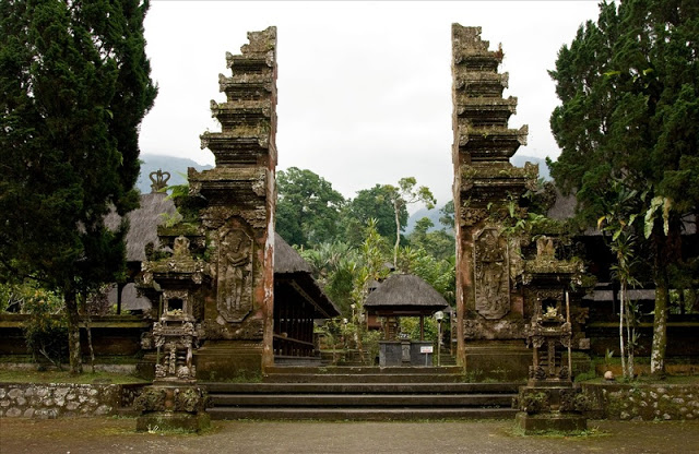 Đền Pura Luhur Batukaru