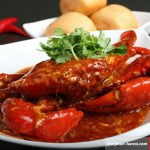 Món cua sốt cay Chili crab cay cay