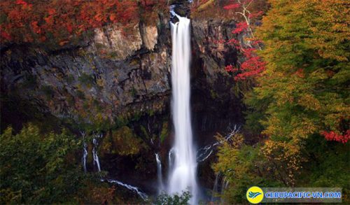 Thác Kegon - 5 thác nước đẹp nhất Nhật Bản