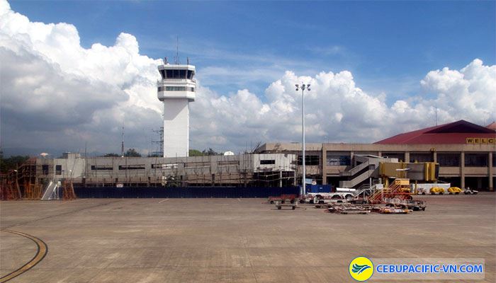Đài không lưu sân bay quốc tế Mactan-Cebu
