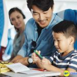 Nên có người lớn đi cùng các bé