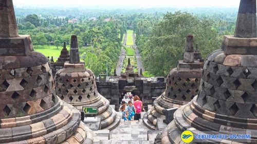 Công trình Phật giáo lớn nhất thế giới Borobudur