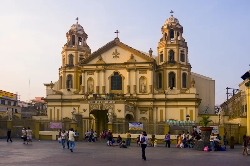 Nhà thờ Quiapo lưu trữ biểu tượng tôn giáo hàng đầu Philippines