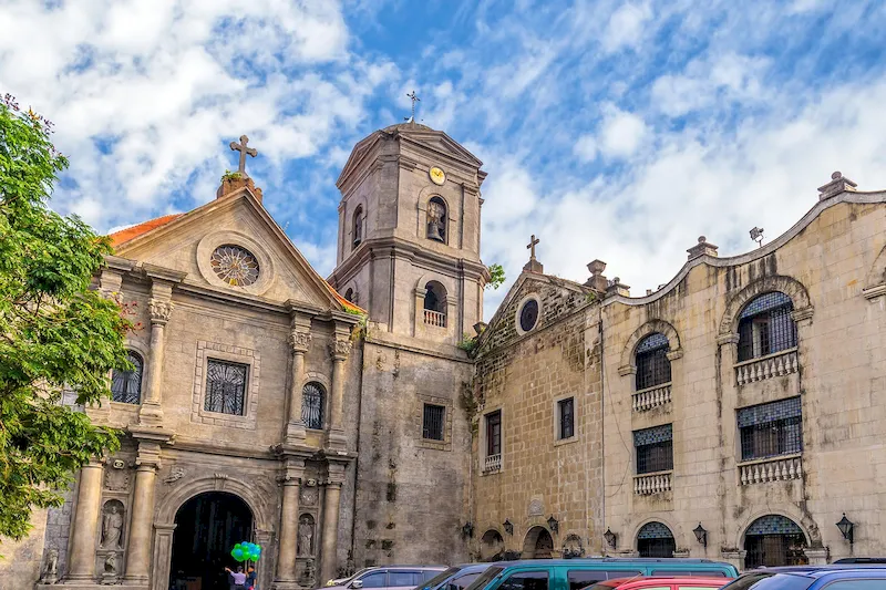 Khám phá 3 nhà thờ nổi tiếng khi du lịch Philippines