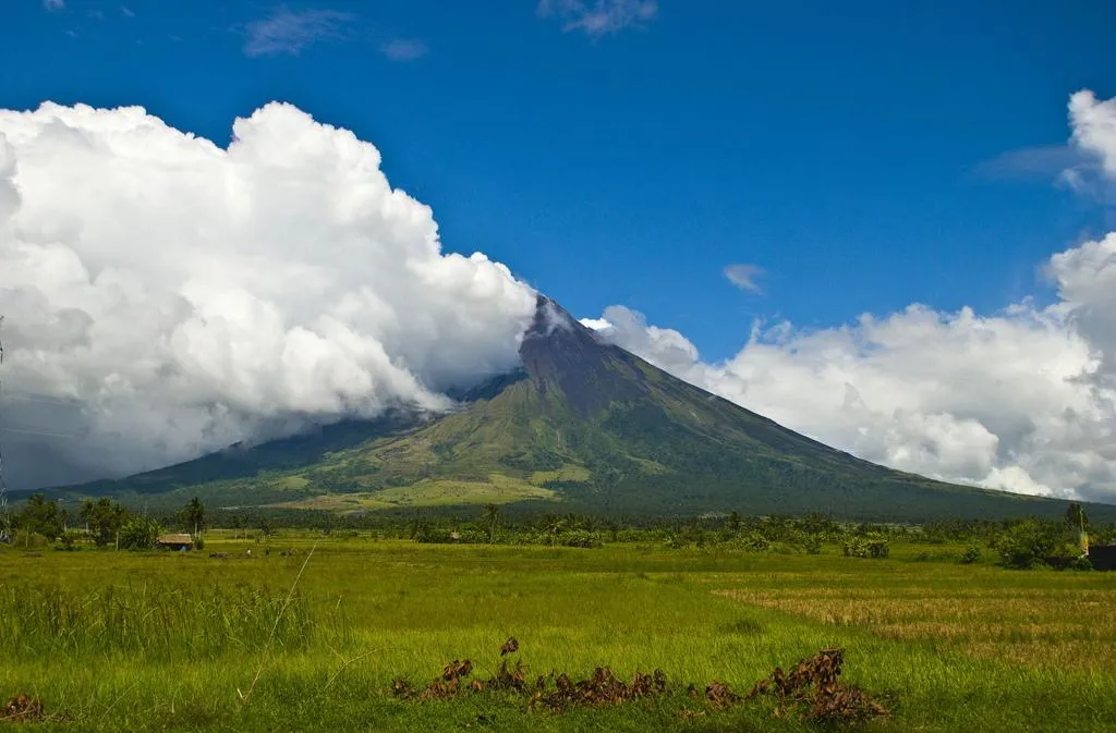 Lịch sử và ý nghĩa núi lửa Mayon