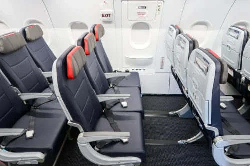 Cebu Pacific hướng dẫn hành khách ngồi hàng ghế thoát hiểm